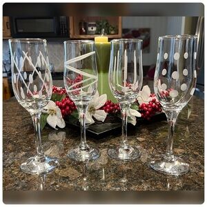 Pasabahce-Crystal Etched Champagne Glasses-Made In Turkey-Rare!